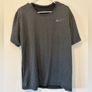 Nike Men’s Dri-FIT Dark Heather Gray Training Shirt XL as-is